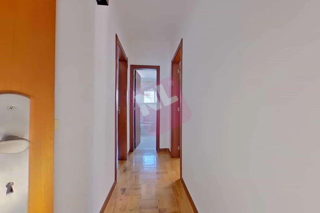 Apartamento T2 para Arrendamento em Sacavém e Prior Velho Foto 9