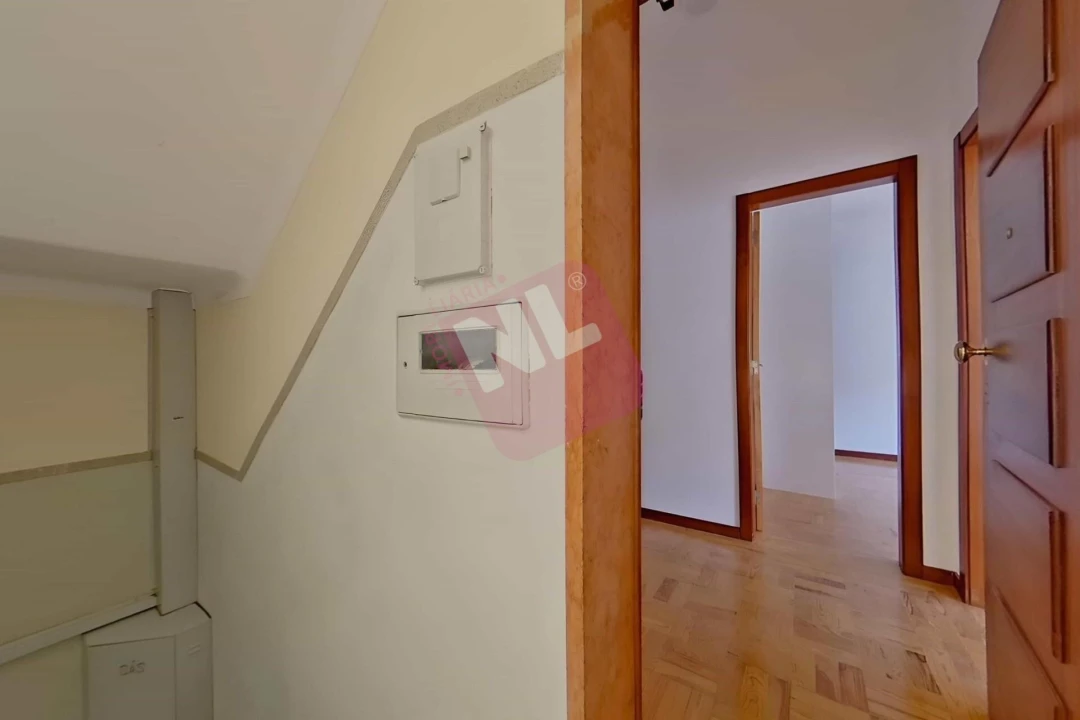 Apartamento T2 para Arrendamento em Sacavém e Prior Velho Foto 2