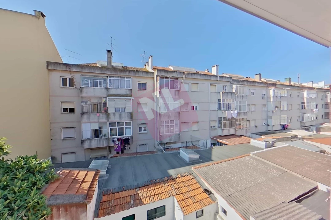 Apartamento T2 para Arrendamento em Sacavém e Prior Velho Foto 22