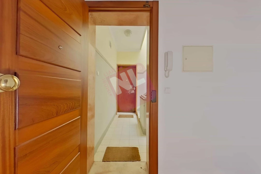 Apartamento T2 para Arrendamento em Sacavém e Prior Velho Foto 3