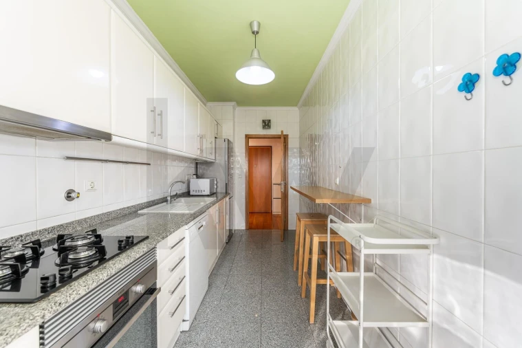 Apartamento T2 para Arrendamento em São Mamede de Infesta e Senhora da Hora Foto 7