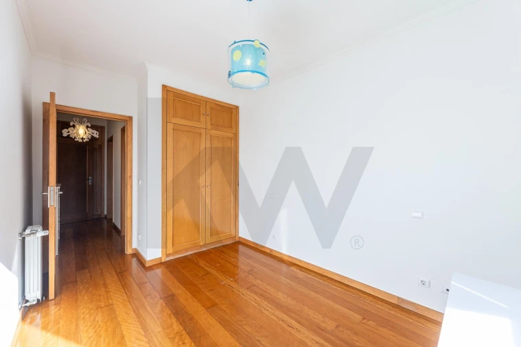 Apartamento T2 para Arrendamento em São Mamede de Infesta e Senhora da Hora Foto 20