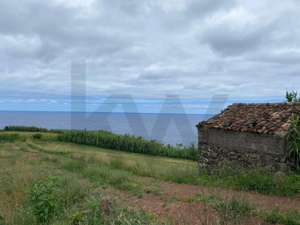 Terreno para Venda em Lomba da Fazenda Foto 4