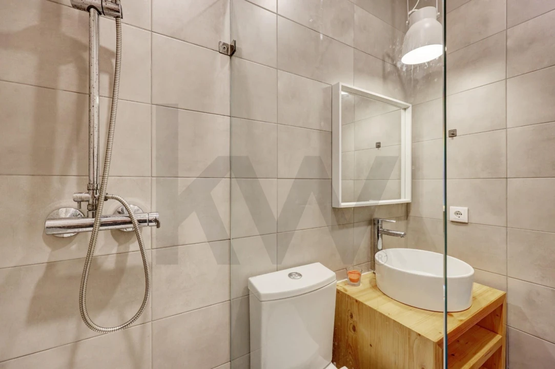 Apartamento T1 para Venda em Caparica e Trafaria Foto 12