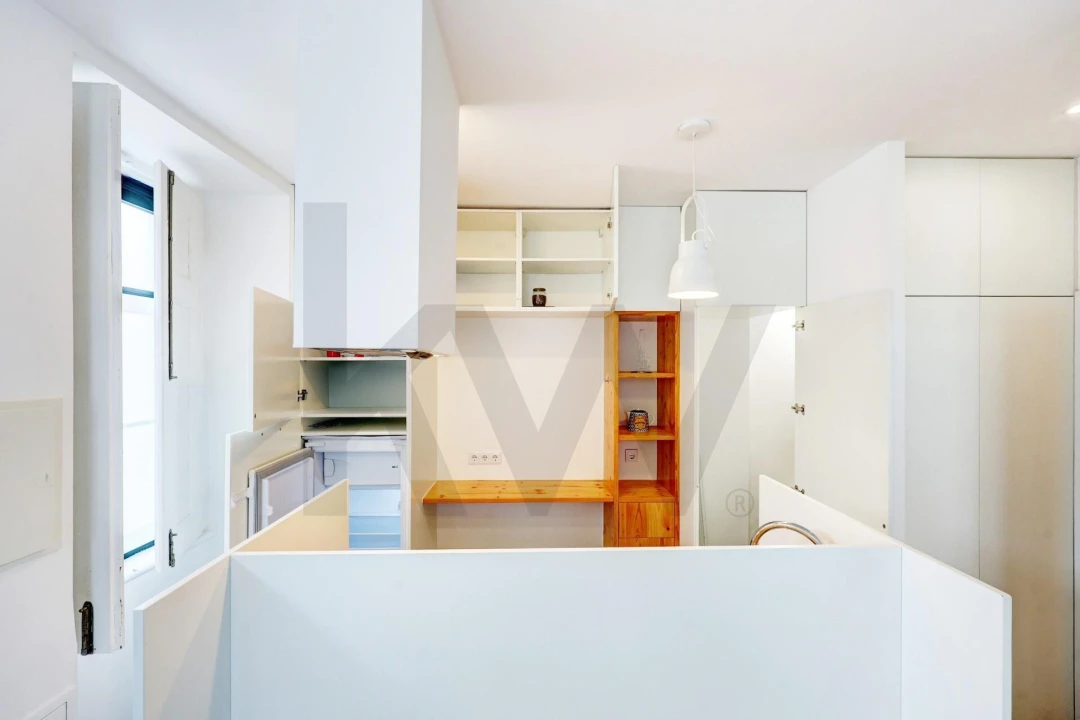 Apartamento T1 para Venda em Caparica e Trafaria Foto 4