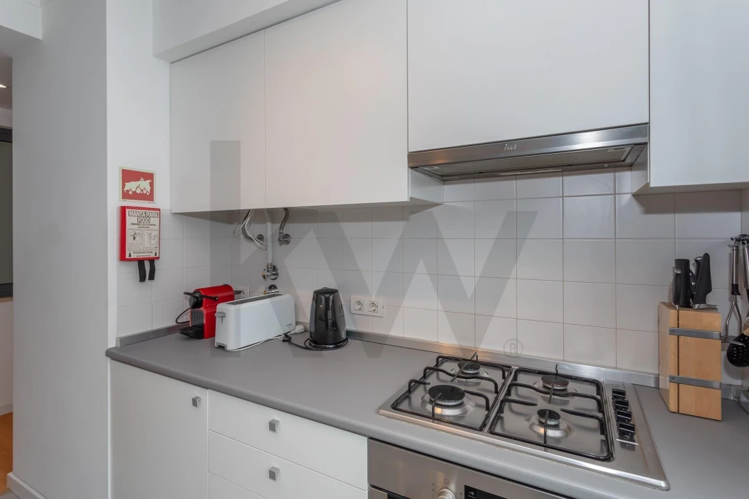 Apartamento T2 para Arrendamento em Santa Maria Maior Foto 30