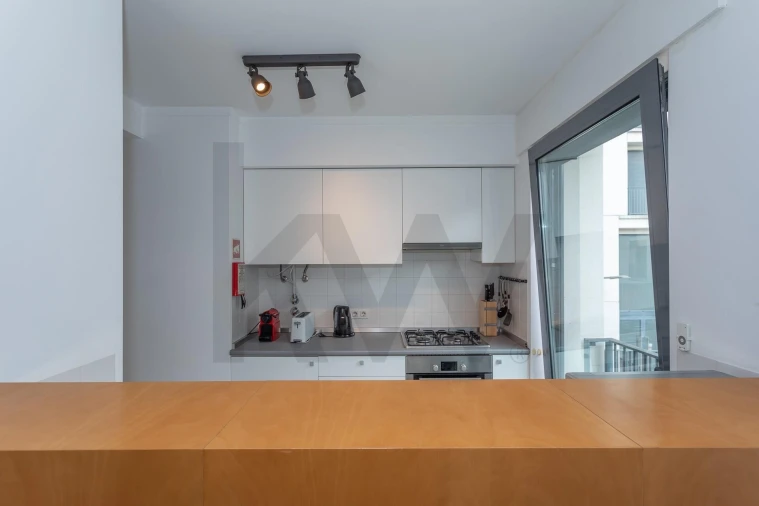 Apartamento T2 para Arrendamento em Santa Maria Maior Foto 35