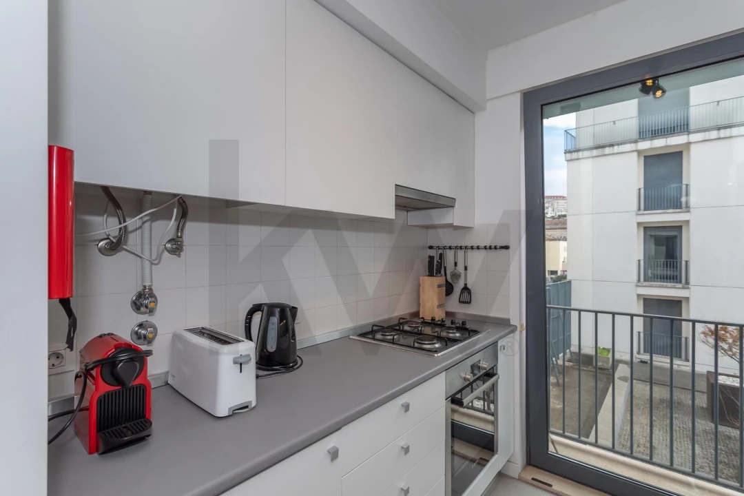 Apartamento T2 para Arrendamento em Santa Maria Maior Foto 29