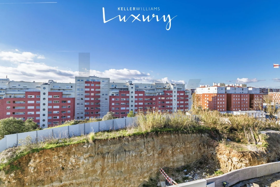 Apartamento T3 para Venda em Lumiar Foto 33