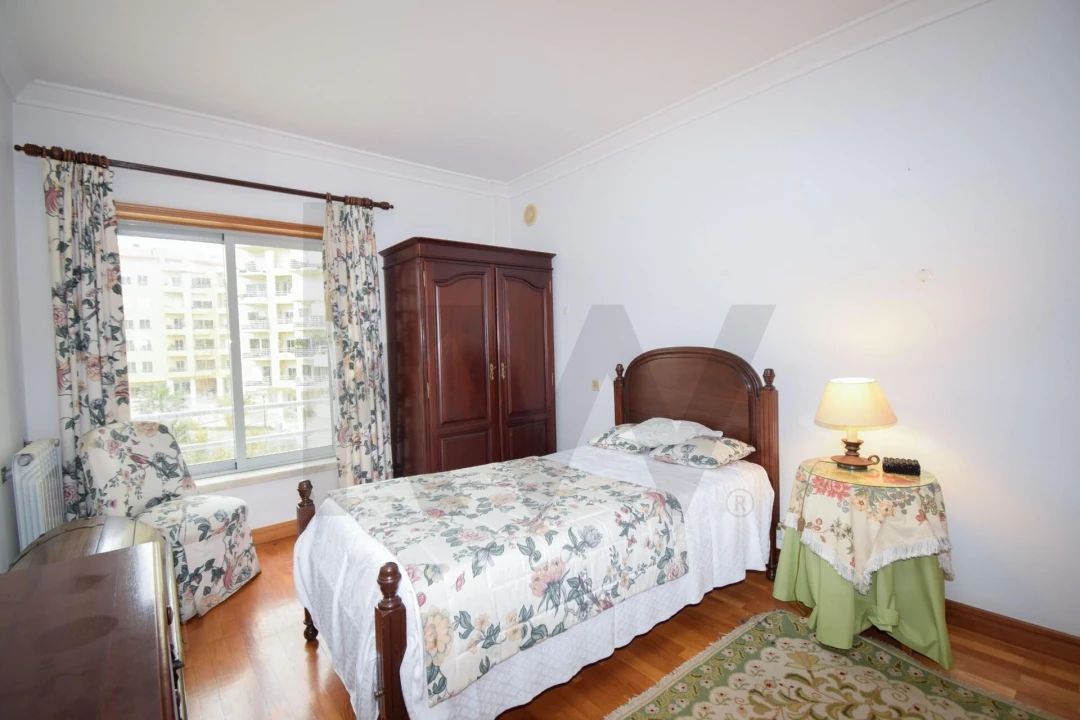 Apartamento T2 para Venda em Oeiras e São Julião da Barra, Paço de Arcos e Caxias Foto 15