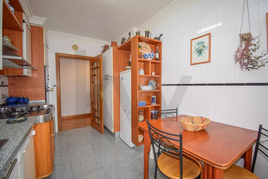 Apartamento T2 para Venda em Oeiras e São Julião da Barra, Paço de Arcos e Caxias Foto 11