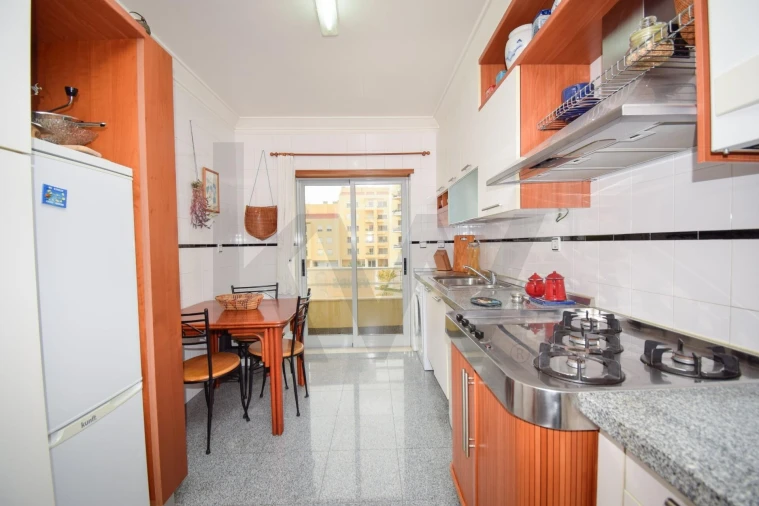 Apartamento T2 para Venda em Oeiras e São Julião da Barra, Paço de Arcos e Caxias Foto 7