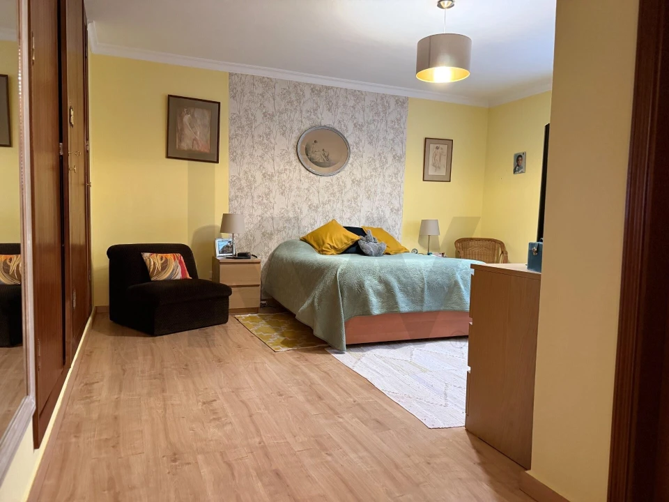 Moradia T5 para Venda em Vila Garcia Foto 19