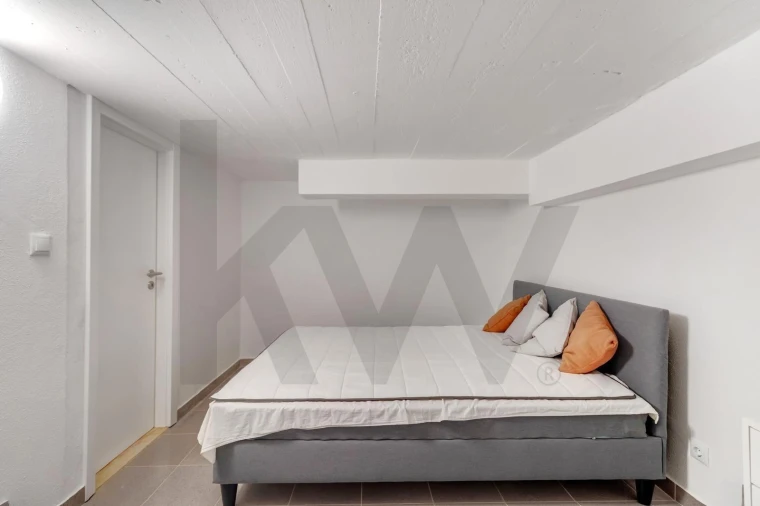 Apartamento T1 para Arrendamento em Queluz e Belas Foto 6