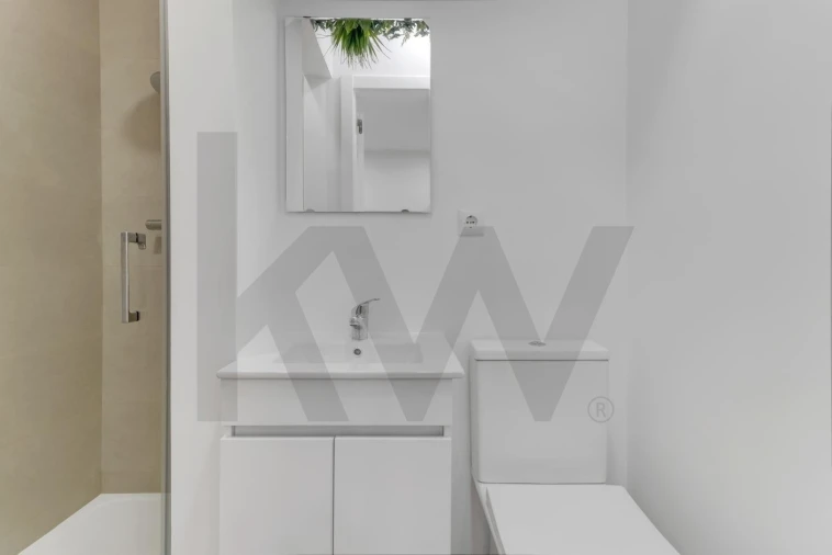 Apartamento T1 para Arrendamento em Queluz e Belas Foto 8