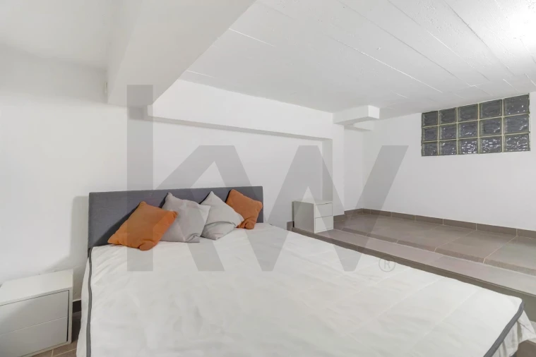 Apartamento T1 para Arrendamento em Queluz e Belas Foto 5