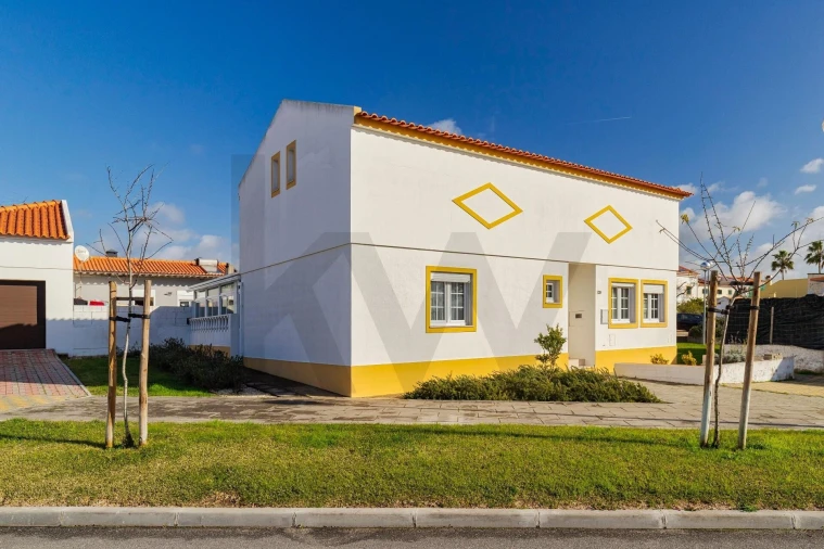 Moradia T3 para Venda em Santo Andre Foto 1