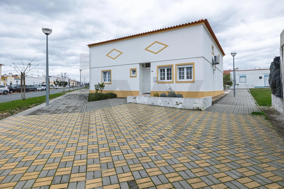 Moradia T3 para Venda em Santo Andre Foto 4