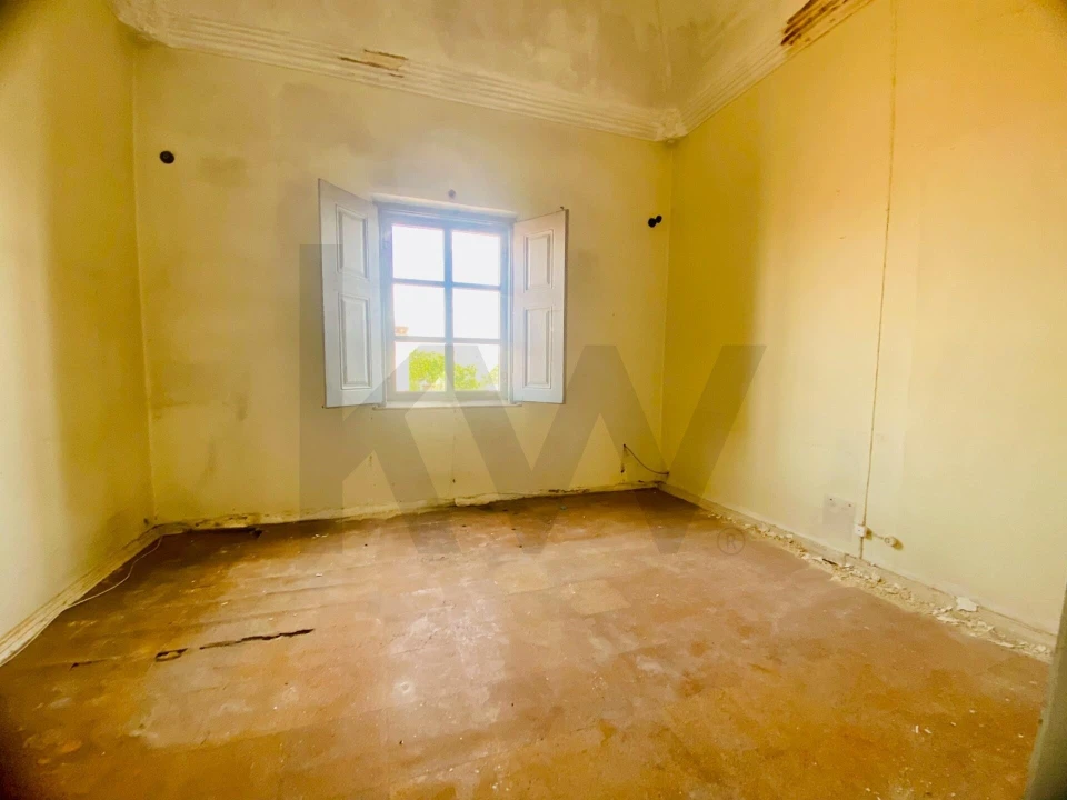 Apartamento T5 para Venda em Borba (Matriz) Foto 15