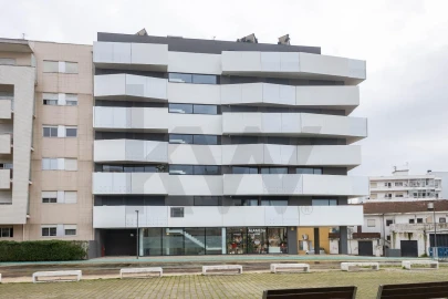 Apartamento T6 para Venda em Bougado (São Martinho e Santiago)