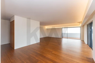 Apartamento T6 para Venda em Bougado (São Martinho e Santiago)