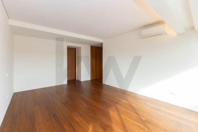 Apartamento T6 para Venda em Bougado (São Martinho e Santiago)