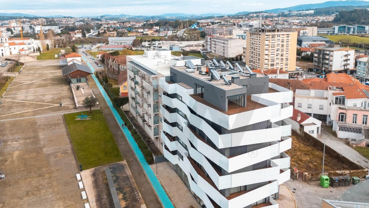 Apartamento T6 para Venda em Bougado (São Martinho e Santiago) Foto 44