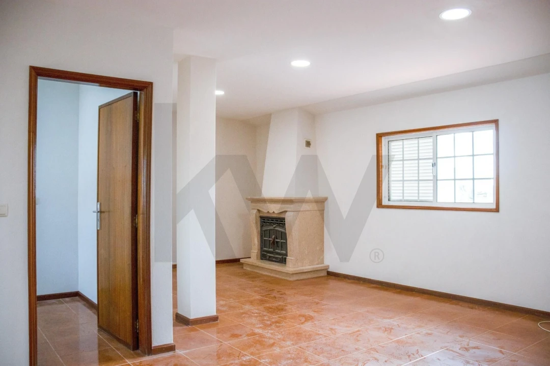 Apartamento T3 para Arrendamento em Gafanha da Nazaré Foto 4