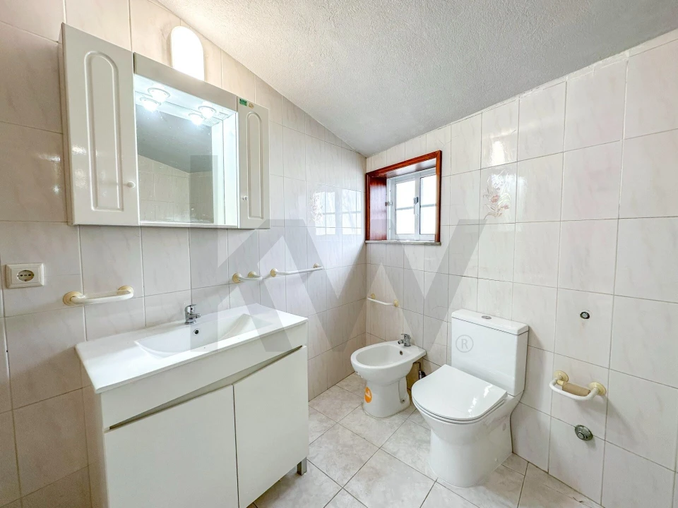 Apartamento T3 para Arrendamento em Gafanha da Nazaré Foto 13