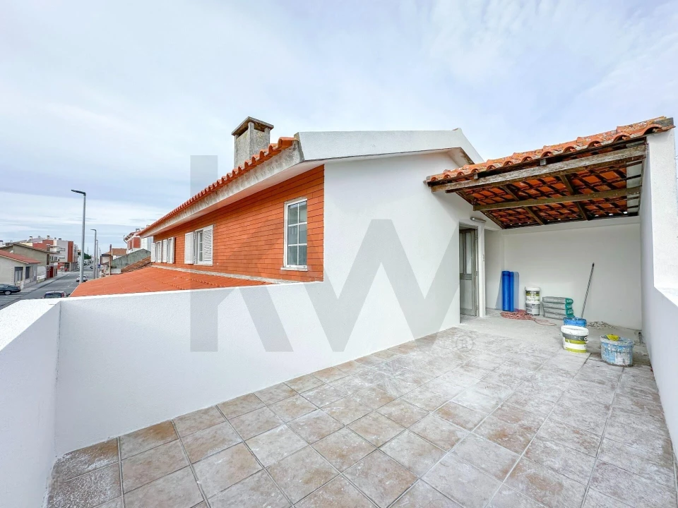 Apartamento T3 para Arrendamento em Gafanha da Nazaré Foto 27