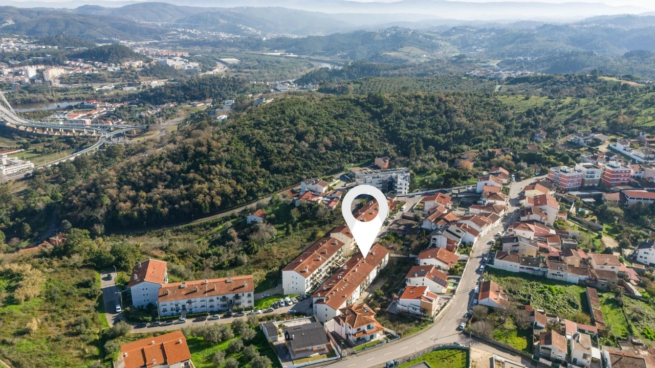 Apartamento T3 para Venda em Eiras e São Paulo de Frades Foto 36