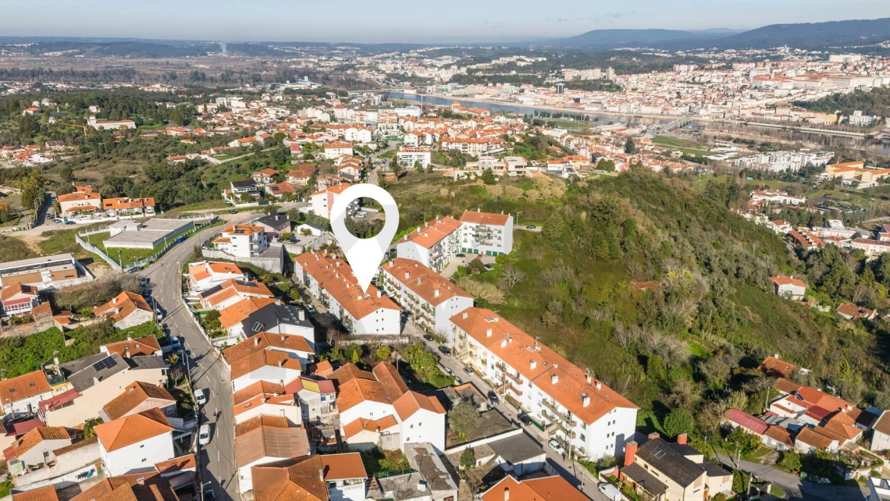 Apartamento T3 para Venda em Eiras e São Paulo de Frades Foto 39