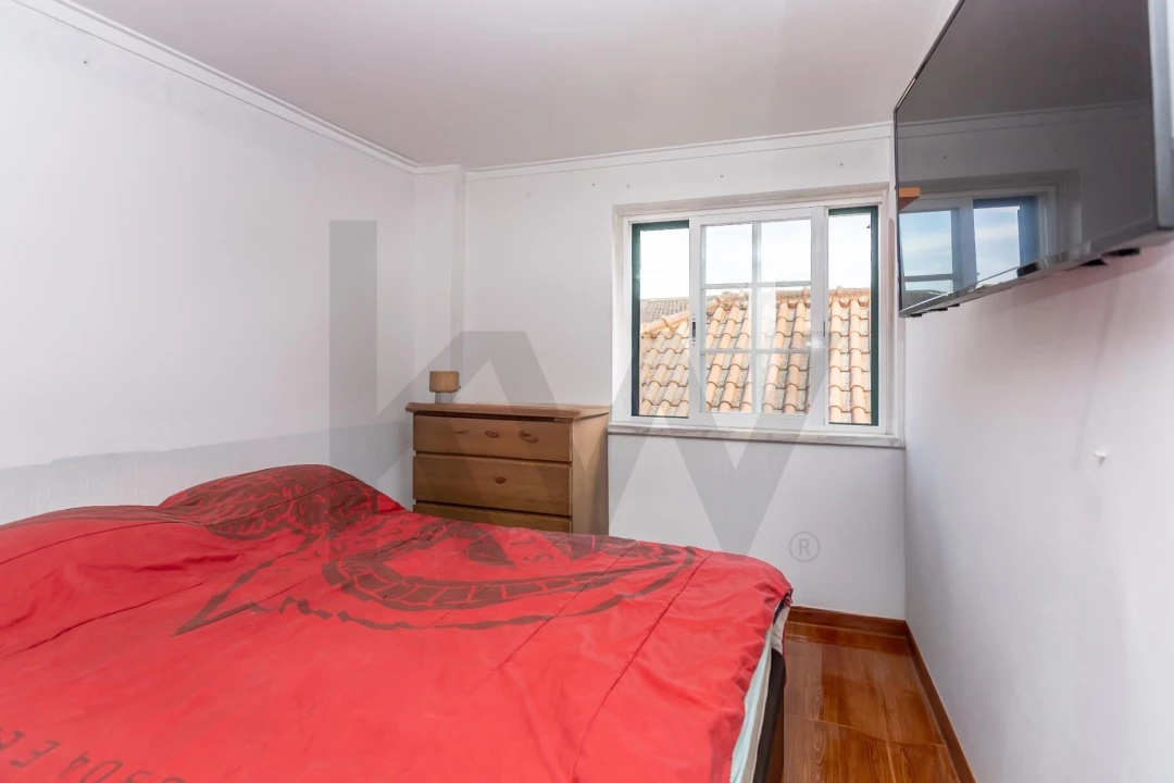 Moradia T3 para Venda em Loures Foto 30