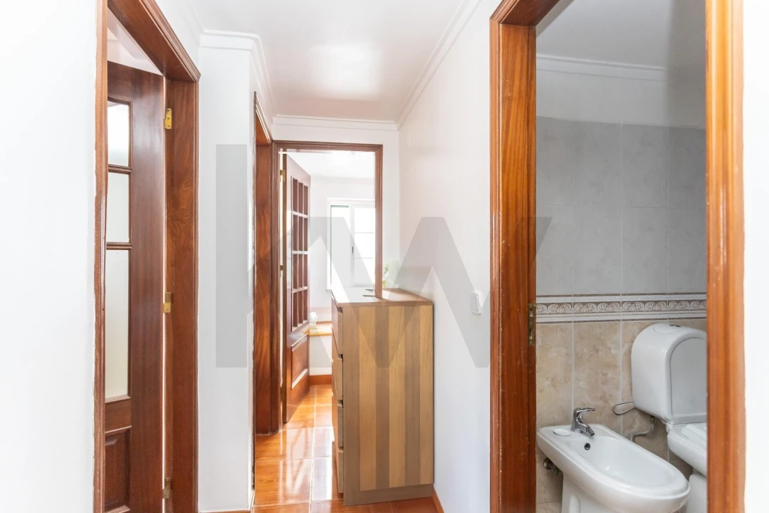 Moradia T3 para Venda em Loures Foto 31