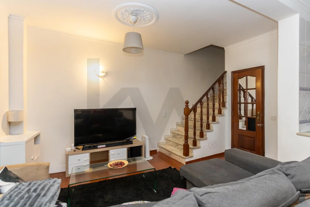 Moradia T3 para Venda em Loures Foto 11