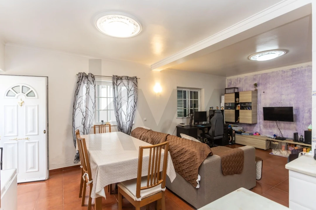 Moradia T3 para Venda em Loures Foto 34