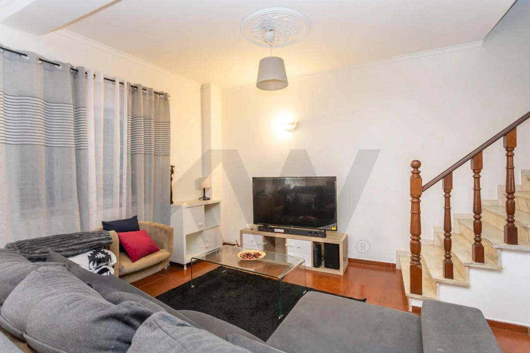 Moradia T3 para Venda em Loures Foto 2