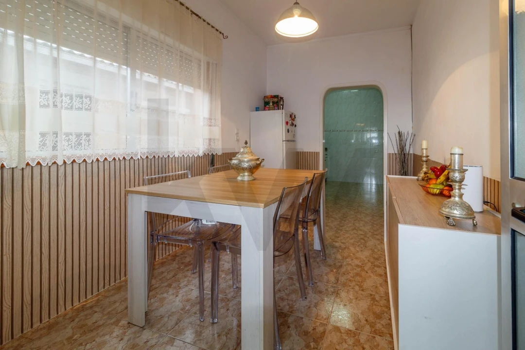 Moradia T3 para Venda em Serzedo e Perosinho Foto 7