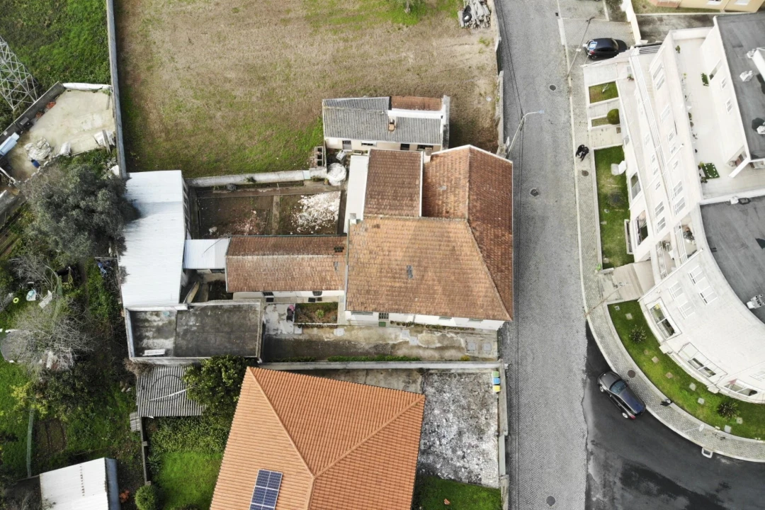 Moradia T3 para Venda em Serzedo e Perosinho Foto 3