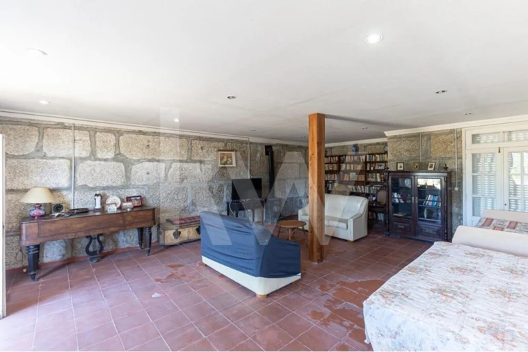 Moradia T6 para Venda em Amarante (São Gonçalo), Madalena, Cepelos e Gatão Foto 10