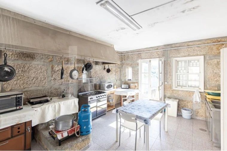 Moradia T6 para Venda em Amarante (São Gonçalo), Madalena, Cepelos e Gatão Foto 27