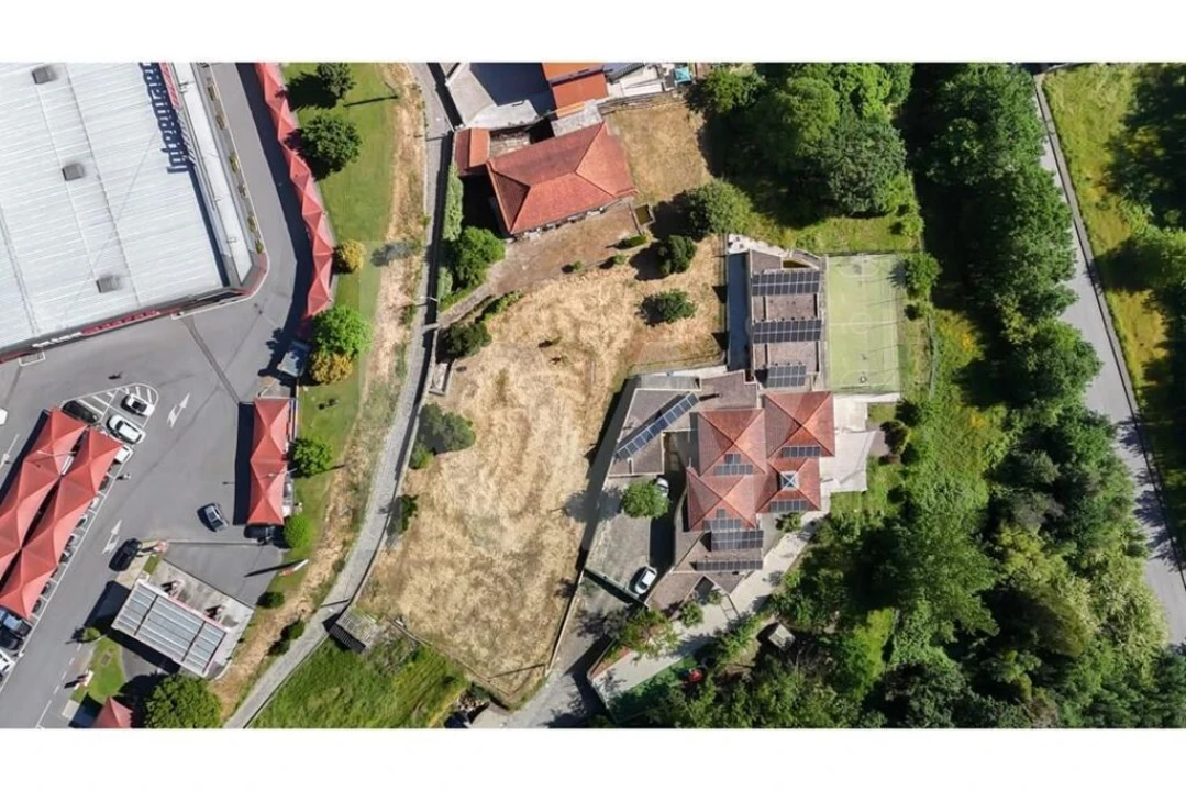 Moradia T6 para Venda em Amarante (São Gonçalo), Madalena, Cepelos e Gatão Foto 57