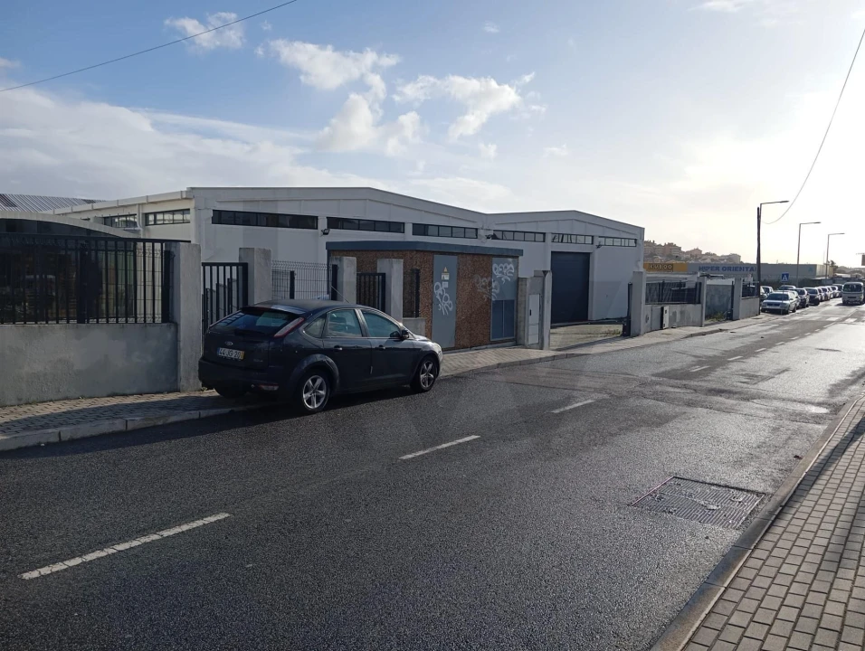 Armazém para Arrendamento em São Domingos de Rana Foto 23