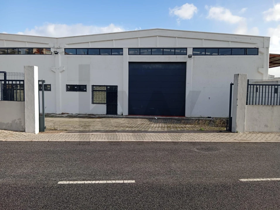 Armazém para Arrendamento em São Domingos de Rana Foto 24