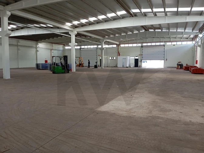 Armazém para Arrendamento em São Domingos de Rana Foto 9