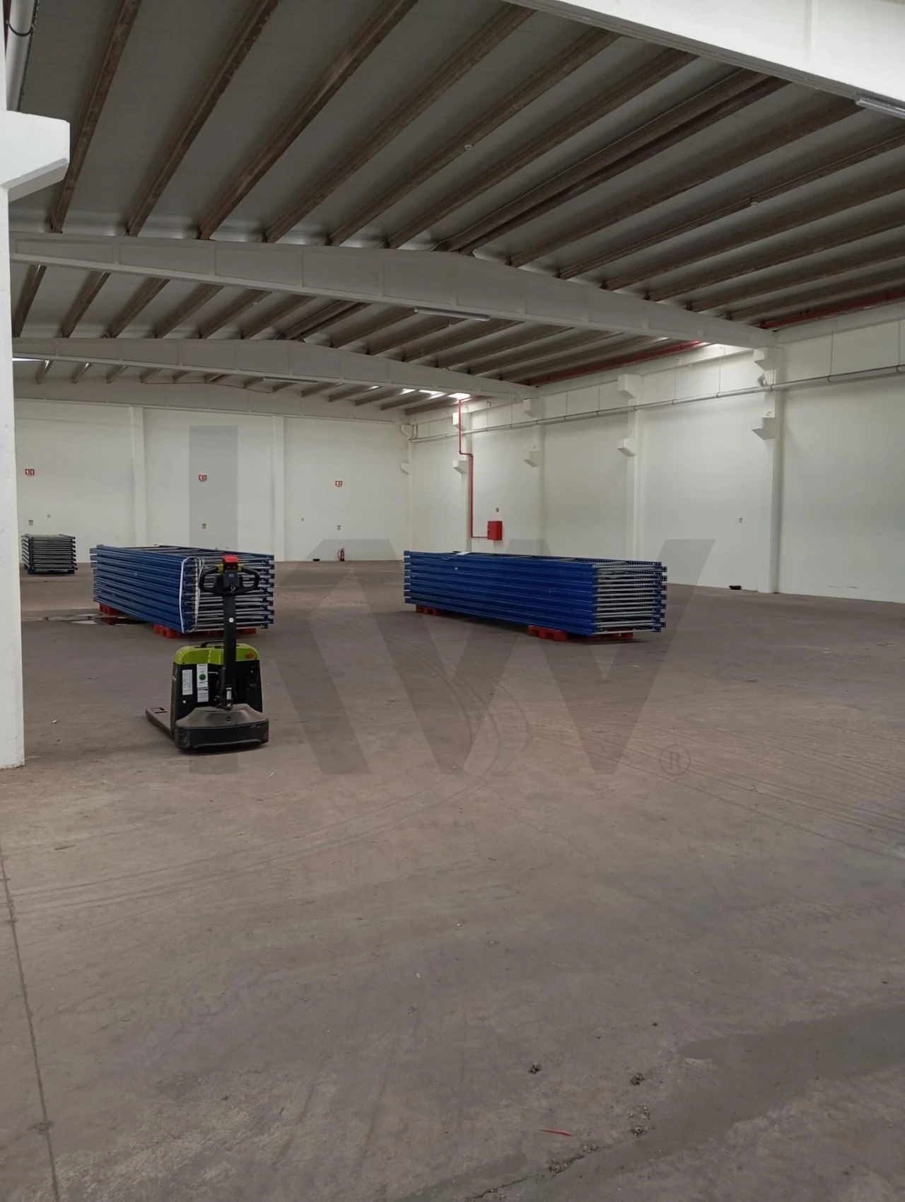 Armazém para Arrendamento em São Domingos de Rana Foto 33