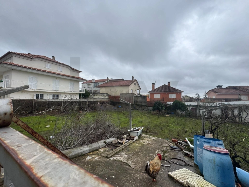 Terreno para Venda em Santo António dos Cavaleiros e Frielas Foto 3
