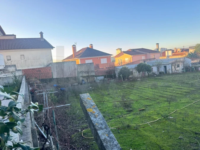 Terreno para Venda em Santo António dos Cavaleiros e Frielas Foto 14