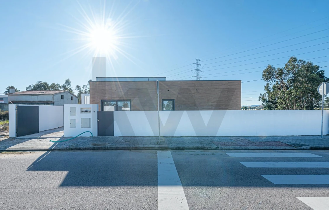 Moradia T3 para Venda em Quinta do Anjo Foto 1