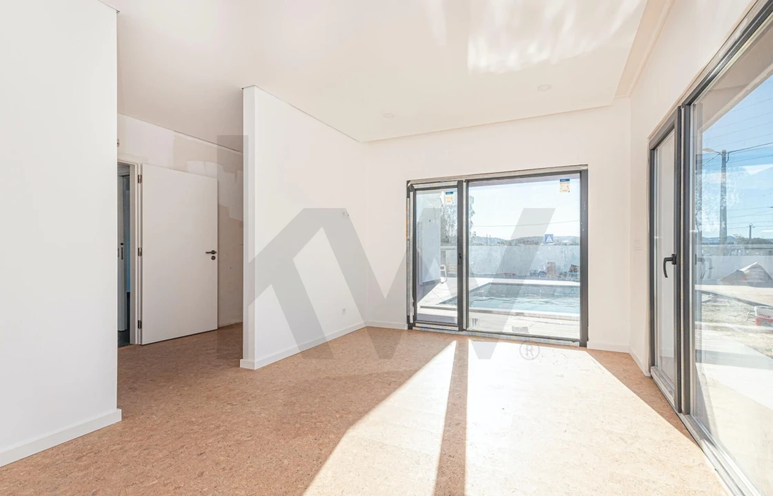 Moradia T3 para Venda em Quinta do Anjo Foto 7